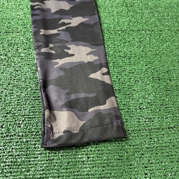 Ready To Go Super Stretch Soft Grey Camouflage Leggings Ankle Pants Size OS NEW - Picture 9 of 13